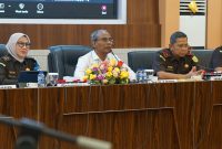 Inspektur I Jamwas Kejaksaan Agung saat melaksanakan inspeksi dan monitoring di Kejati Sumut (Foto/ist).